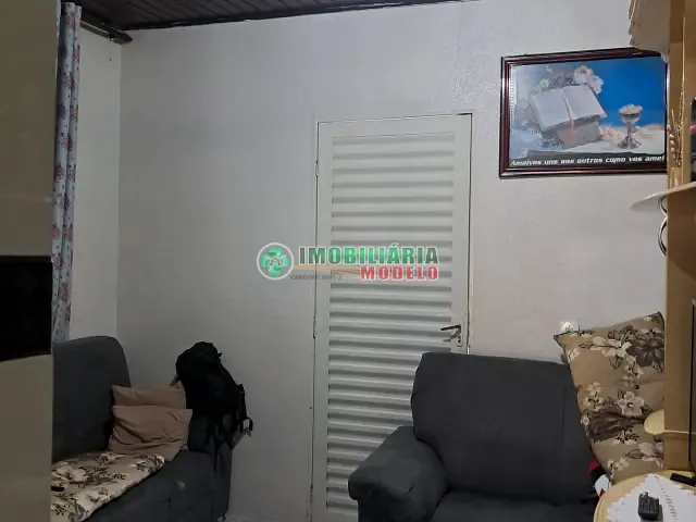Casa 3 quartos e 1 banheiro, à venda, no bairro Nova Canarana em Canarana