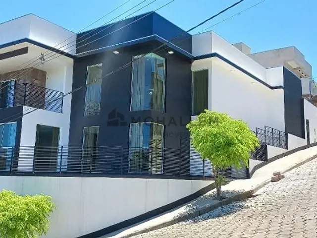 Casa com 300m² 5 quartos e 2 banheiros, à venda, no bairro Solar do Juriti em Piranguinho