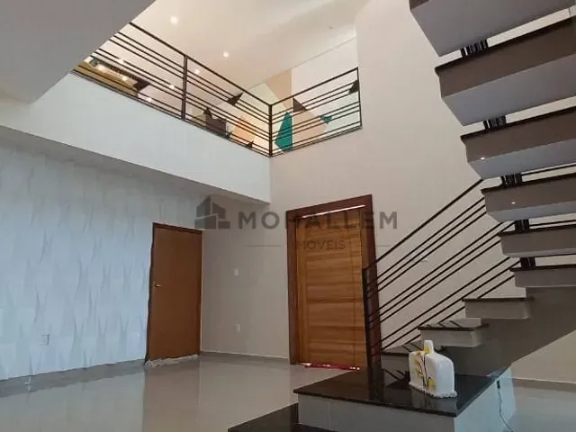 Casa com 300m² 5 quartos e 2 banheiros, à venda, no bairro Solar do Juriti em Piranguinho