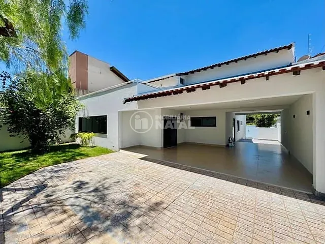 Casa com 500m² 6 quartos e 6 banheiros, à venda, no bairro Mediterrâneo em Londrina