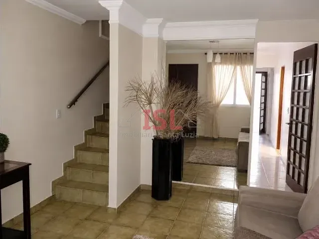 Casa 2 quartos e 1 banheiro, à venda, no bairro Vila Maria Eugênia em Campinas