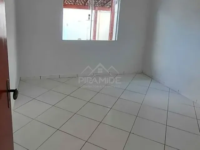 Casa com 125m² 2 quartos e 1 banheiro, à venda, no bairro Santa Teresa em Poços de Caldas
