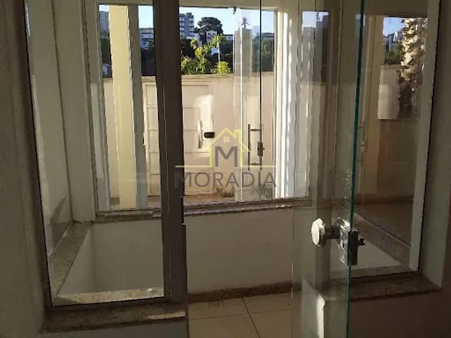 Casa com 625m² 3 quartos e 2 banheiros, à venda, no bairro Morada do Sol em Guaxupé