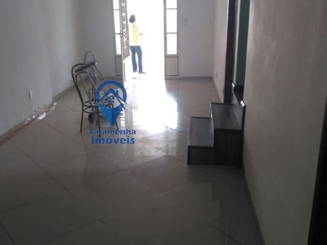 Casa com 200m² 5 quartos e 2 banheiros, à venda, no bairro Tupi B em Belo Horizonte