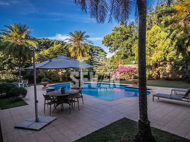 Casa com 1680m² 4 quartos e 5 banheiros, à venda, no bairro Jardim Estoril em Bauru