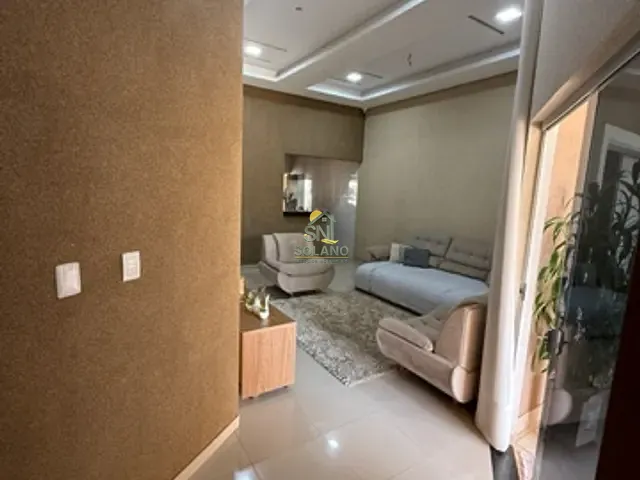 Casa com 250m² 3 quartos e 4 banheiros, à venda, no bairro Residencial Kátia em Goiânia