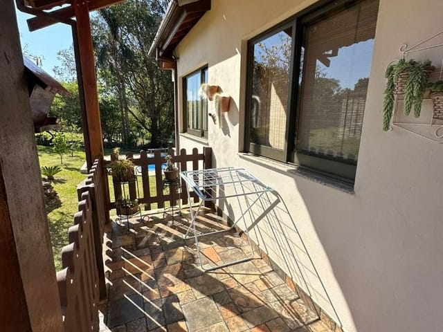 Casa com 1000m² 3 quartos e 3 banheiros, à venda, no bairro Salto em Extrema
