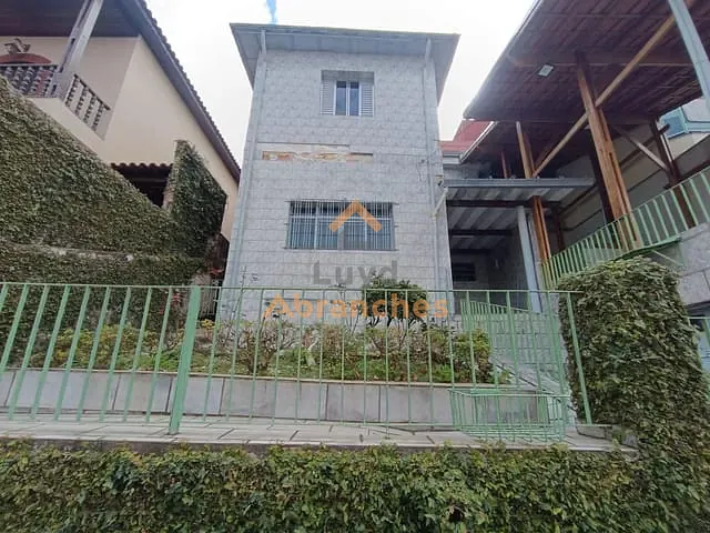 Casa com 400m² 5 quartos e 3 banheiros, à venda, no bairro Vila Palmeiras em São Paulo
