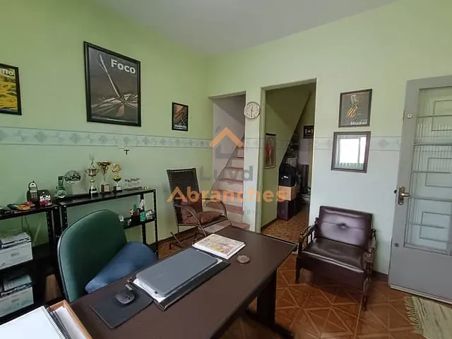 Casa com 400m² 5 quartos e 3 banheiros, à venda, no bairro Vila Palmeiras em São Paulo