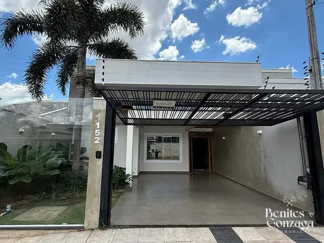 Casa 3 quartos e 3 banheiros, à venda, no bairro Jardim Pilar em Maringá