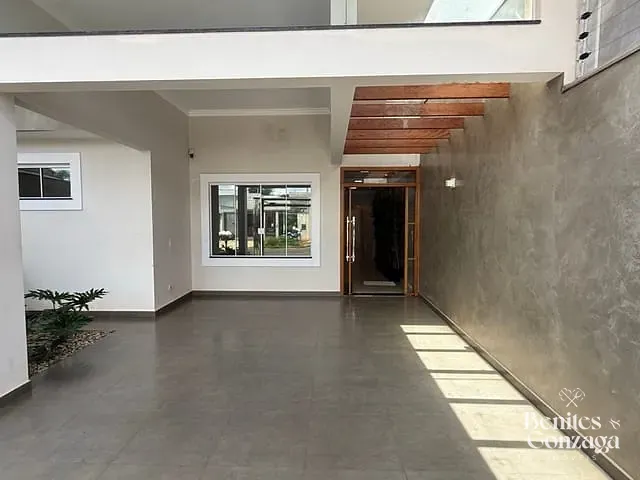 Casa 3 quartos e 3 banheiros, à venda, no bairro Jardim Pilar em Maringá