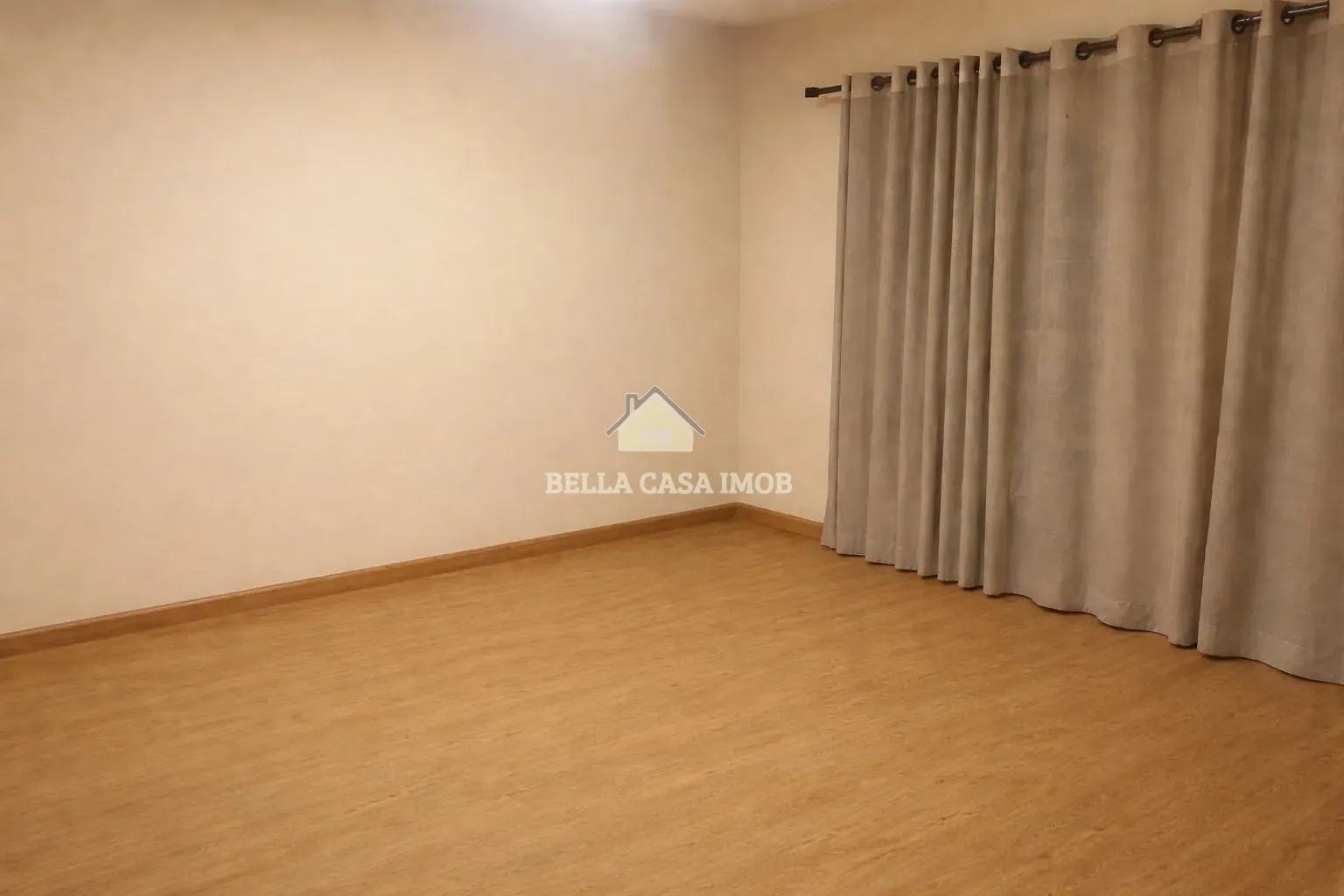 Casa, 3 quartos, 250 m² - Foto 2