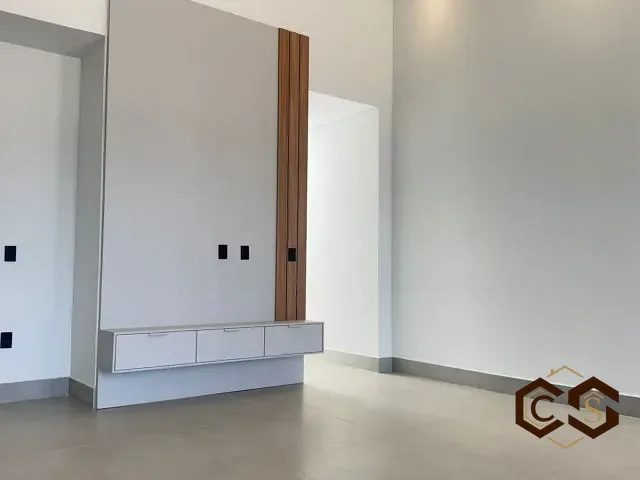 Casa com 204m² 2 quartos e 3 banheiros, à venda, no bairro Loteamento Park Gran Reserve em Indaiatuba