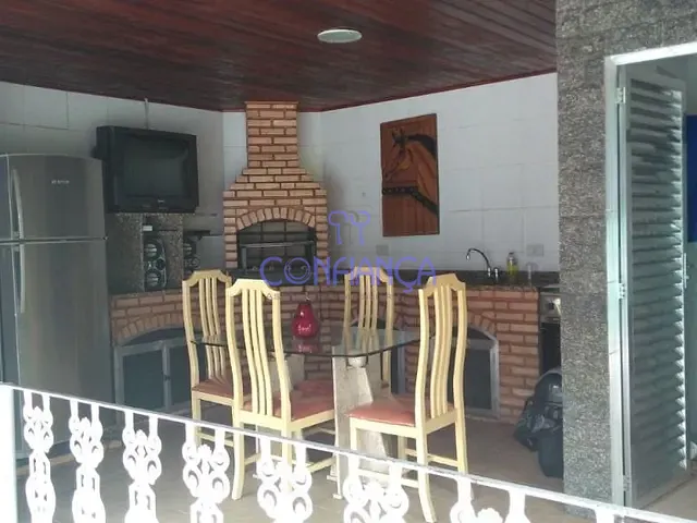 Casa com 300m² 4 quartos e 4 banheiros, à venda, no bairro Campo Grande em Rio de Janeiro