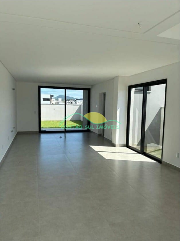 Casa, 3 quartos, 157 m² - Foto 2