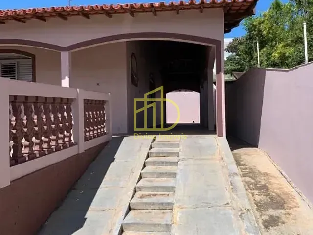 Casa 3 quartos e 1 banheiro, à venda, no bairro Centro em Pilar do Sul