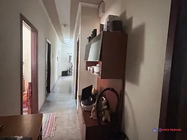 Casa à venda, no bairro Centro em Três Lagoas