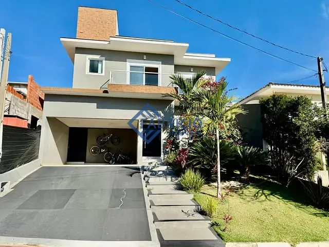 Casa com 375m² 3 quartos e 4 banheiros, à venda, no bairro Bosque em Vinhedo