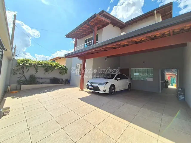 Casa com 300m² 4 quartos e 4 banheiros, à venda, no bairro Jardim Europa em Jaguariúna
