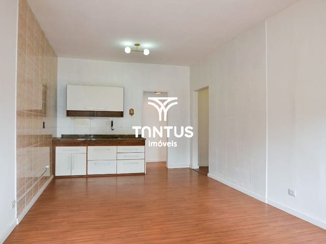 Casa com 377m² 7 quartos e 2 banheiros, à venda, no bairro Cachoeira em Almirante Tamandaré
