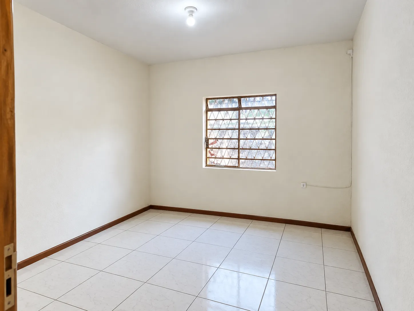 Casa, 2 quartos, para alugar, 120 m², Minas Brasil - Belo Horizonte — foto 4