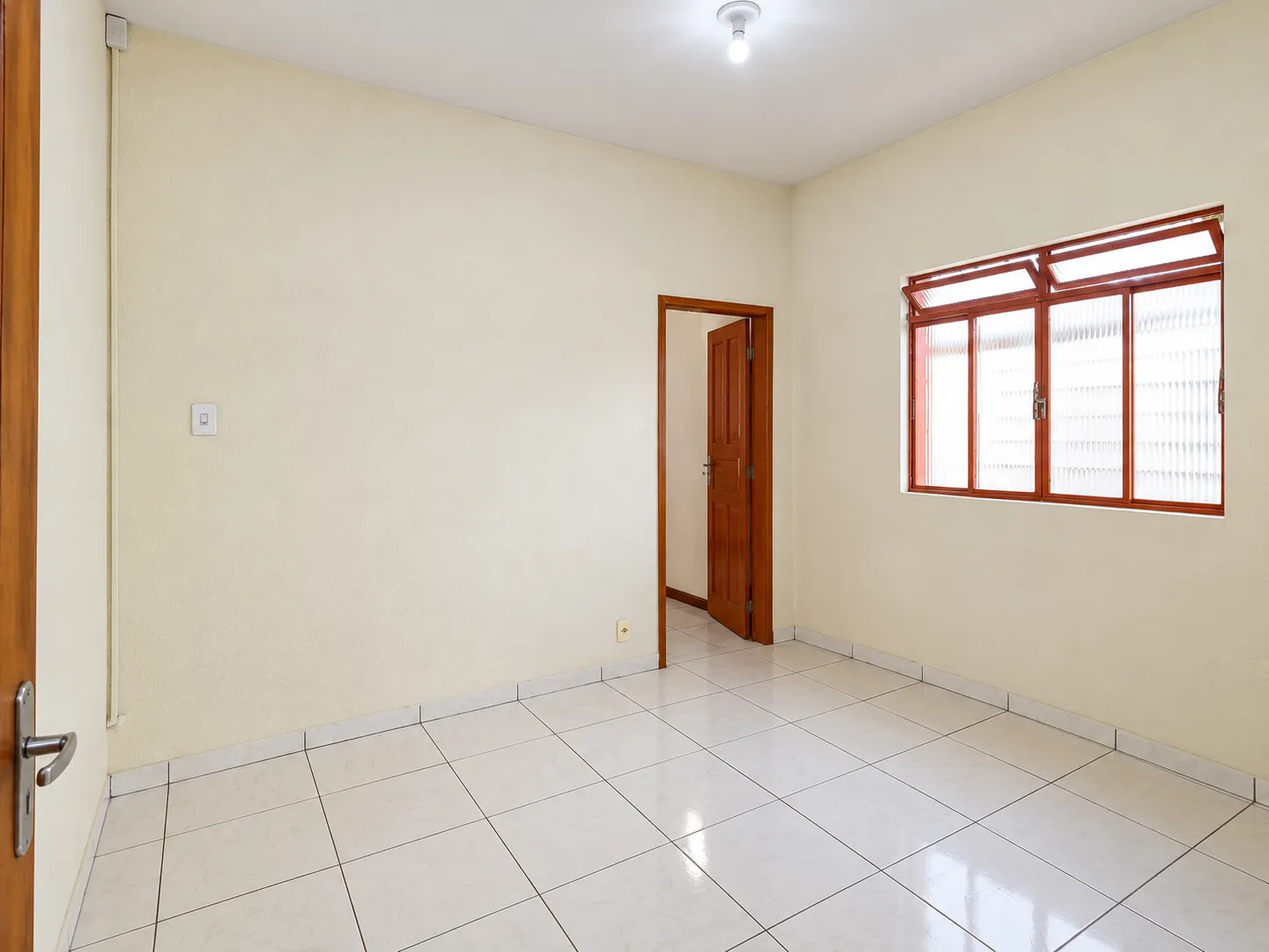 Casa, 2 quartos, para alugar, 120 m², Minas Brasil - Belo Horizonte — foto 5