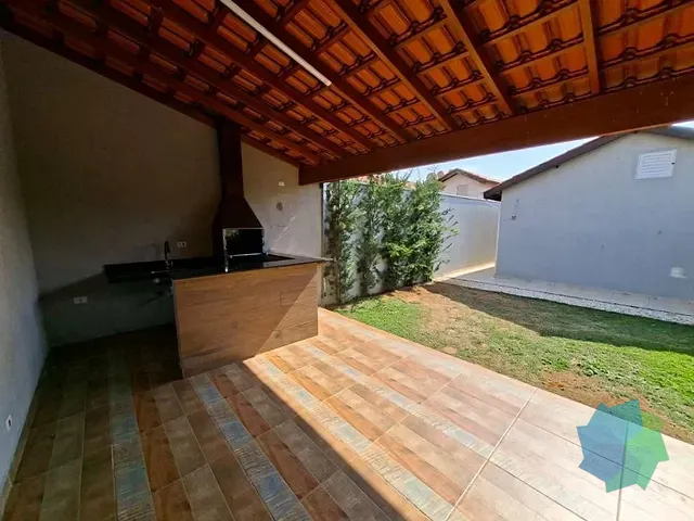 Casa com 237m² 2 quartos e 1 banheiro, à venda, no bairro Residencial Santa Madre Paulina em Salto