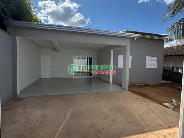Casa 2 quartos e 1 banheiro, à venda, no bairro Sete de Setembro em Canarana
