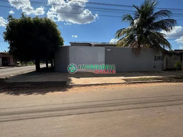 Casa 2 quartos e 1 banheiro, à venda, no bairro Sete de Setembro em Canarana