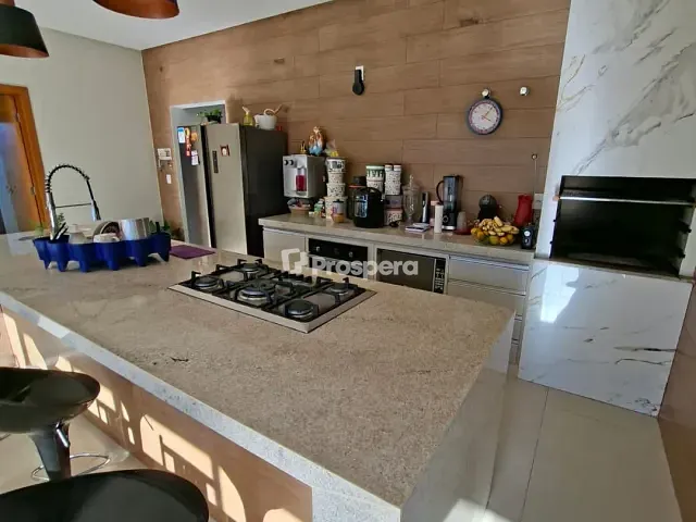 Casa com 387m² 3 quartos e 4 banheiros, à venda, no bairro Condomínio Terras Alpha Anápolis em Anápolis