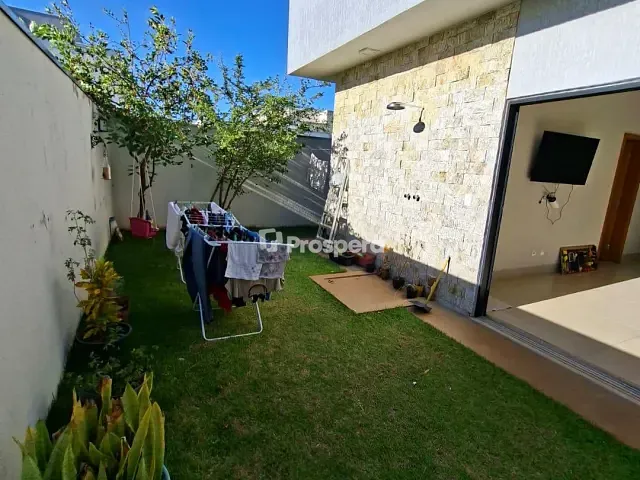 Casa com 387m² 3 quartos e 4 banheiros, à venda, no bairro Condomínio Terras Alpha Anápolis em Anápolis
