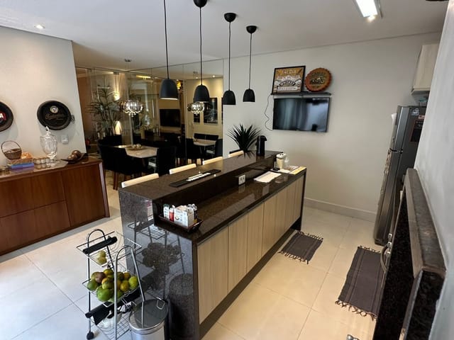 Casa com 161m² 2 quartos e 3 banheiros, à venda, no bairro Tiradentes em Campo Grande