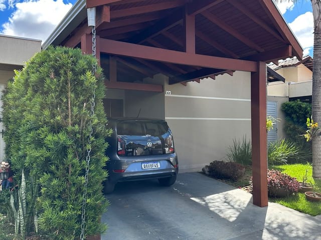 Casa com 161m² 2 quartos e 3 banheiros, à venda, no bairro Tiradentes em Campo Grande