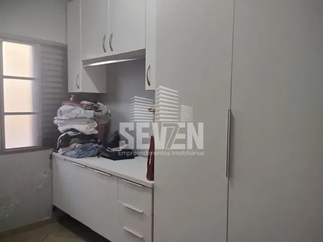 Casa com 430m² 4 quartos e 6 banheiros, para alugar, no bairro Jardim Estoril em Bauru