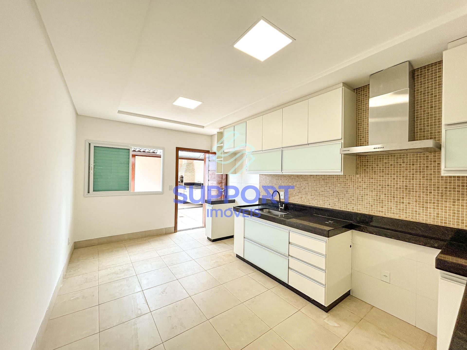 Casa, 3 quartos, 459 m² - Foto 10