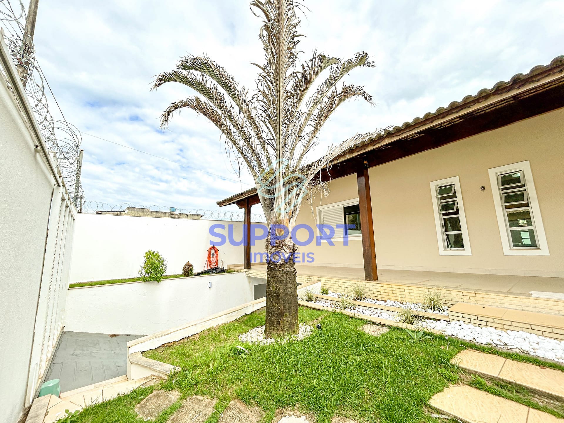 Casa, 3 quartos, 459 m² - Foto 1