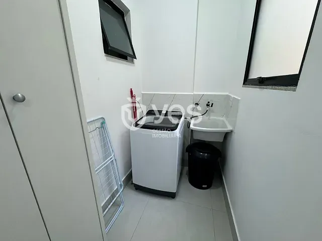 Apartamento 2 quartos e 1 banheiro, à venda, no bairro Guilhermina Vieira Chaer em Araxá
