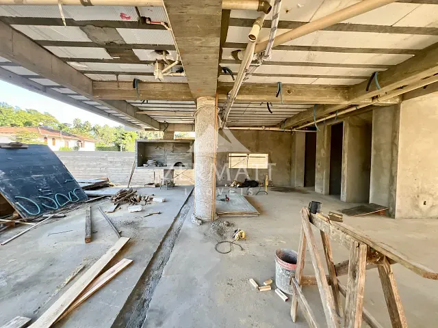 Casa com 427m² 3 quartos e 5 banheiros, à venda, no bairro Itoupava Seca em Blumenau