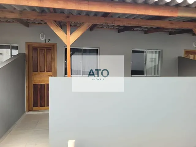 Casa 2 quartos e 1 banheiro, para alugar, no bairro Sul do Rio em Tijucas