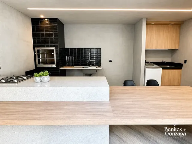 Casa 3 quartos e 3 banheiros, à venda, no bairro Loteamento Sumaré em Maringá