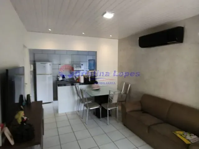 Casa 3 quartos e 1 banheiro, à venda, no bairro Esplanada em Teresina
