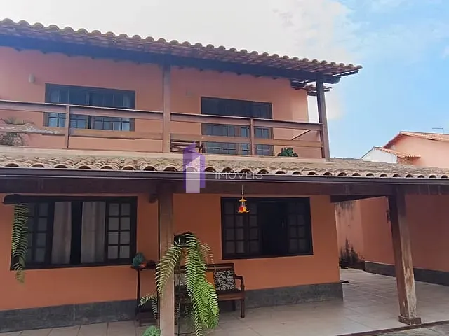 Casa 4 quartos e 4 banheiros, à venda, no bairro Piratininga em Niterói