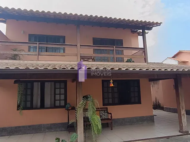 Casa 4 quartos e 4 banheiros, à venda, no bairro Piratininga em Niterói