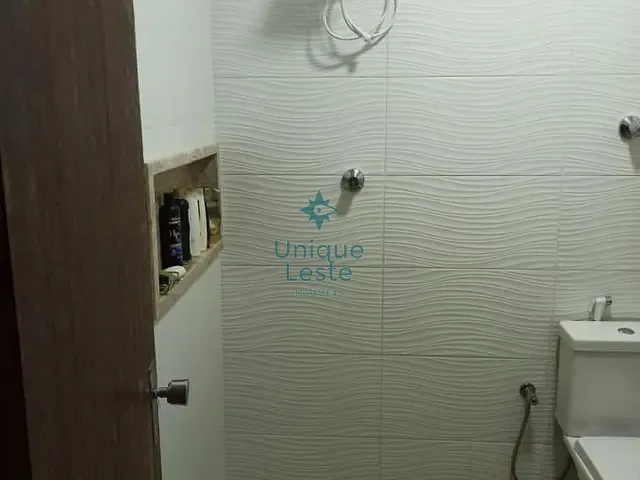 Casa 3 quartos e 2 banheiros, à venda, no bairro Planalto em Belo Horizonte