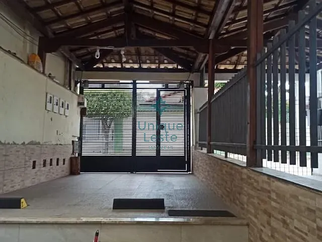 Casa 3 quartos e 2 banheiros, à venda, no bairro Planalto em Belo Horizonte