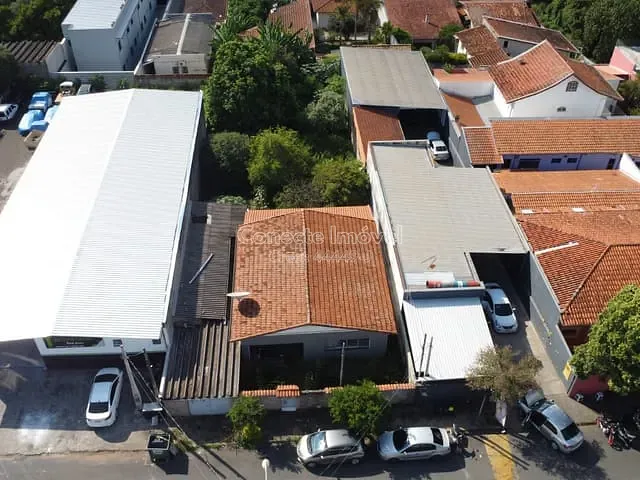 Casa com 750m² 2 quartos e 1 banheiro, à venda, no bairro jardim Dom Bosco em Jaguariúna