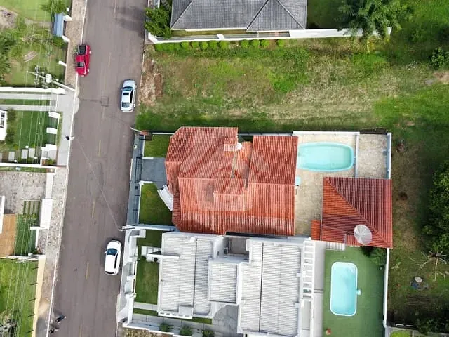 Casa com 211m² 5 quartos e 2 banheiros, à venda, no bairro Teutônia em Teutônia