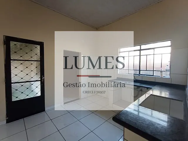 Casa 3 quartos e 1 banheiro, à venda, no bairro Centro em Americana