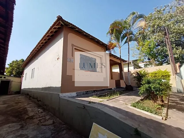 Casa 3 quartos e 1 banheiro, à venda, no bairro Centro em Americana