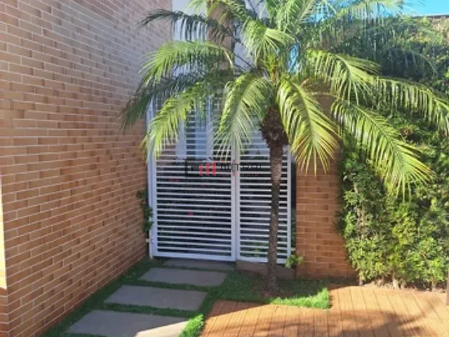 Casa 3 quartos e 3 banheiros, à venda, no bairro Terra Bonita em Londrina